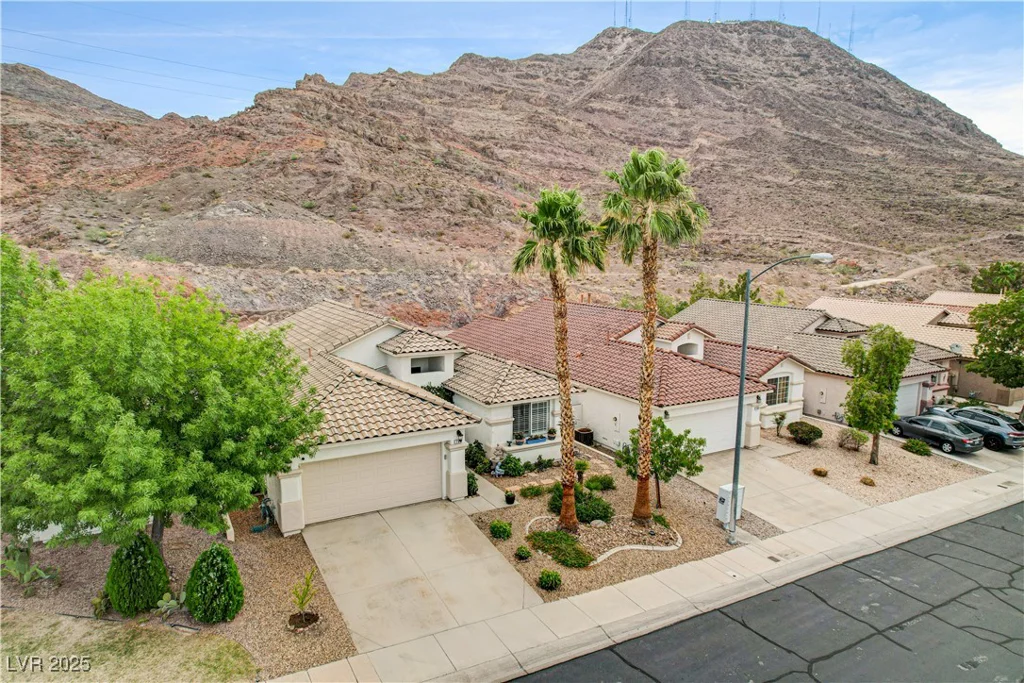 703 Jane Eyre, Henderson, NV 89002