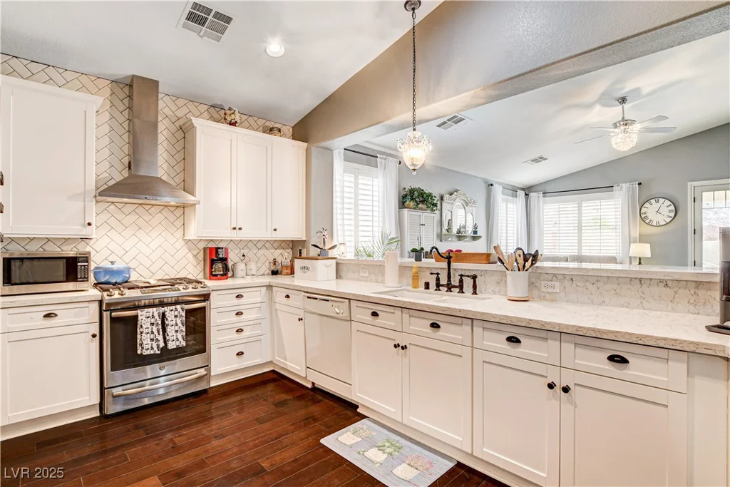 703 Jane Eyre, Henderson, NV 89002