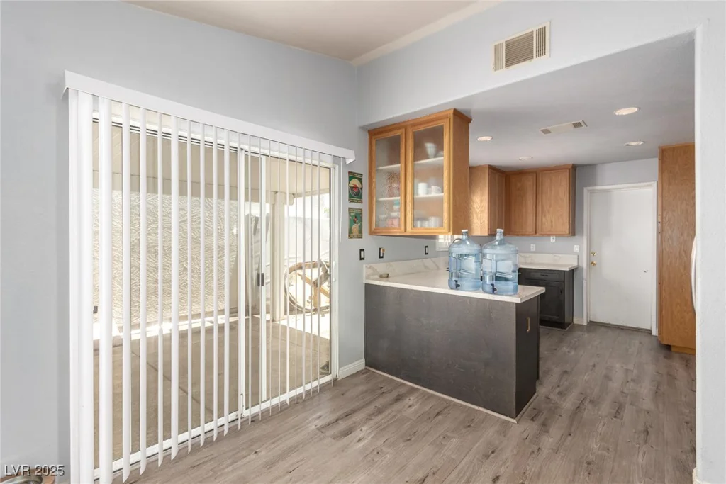 5424 Geneive, Las Vegas, NV 89108