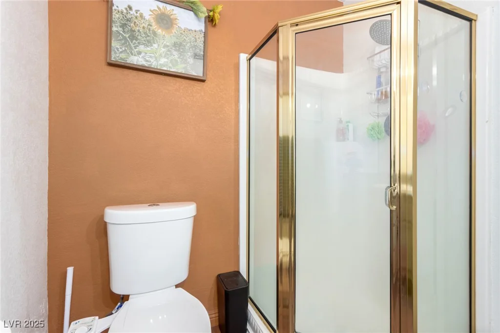 5424 Geneive, Las Vegas, NV 89108