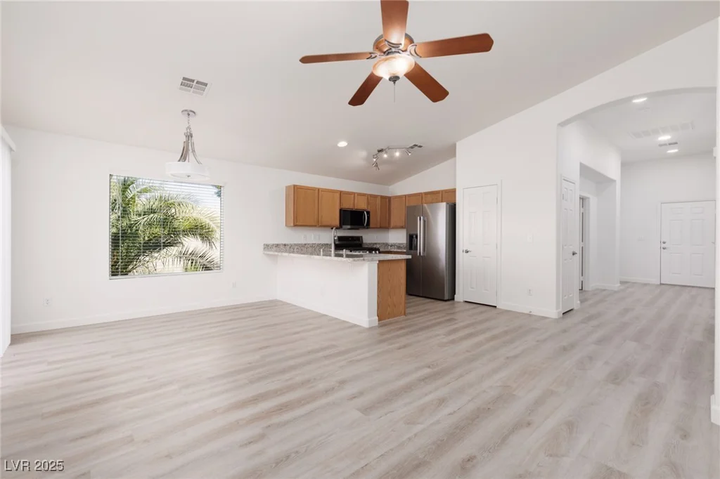 5049 Running Rapids, Las Vegas, NV 89130
