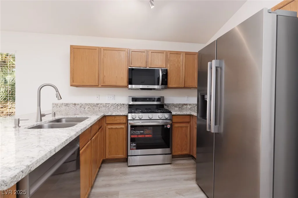 5049 Running Rapids, Las Vegas, NV 89130