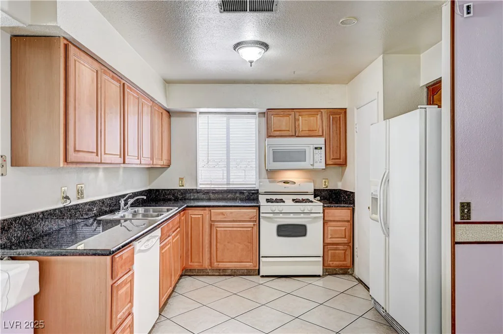 5121 Gains Mill, Las Vegas, NV 89122