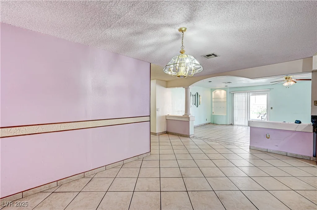 5121 Gains Mill, Las Vegas, NV 89122