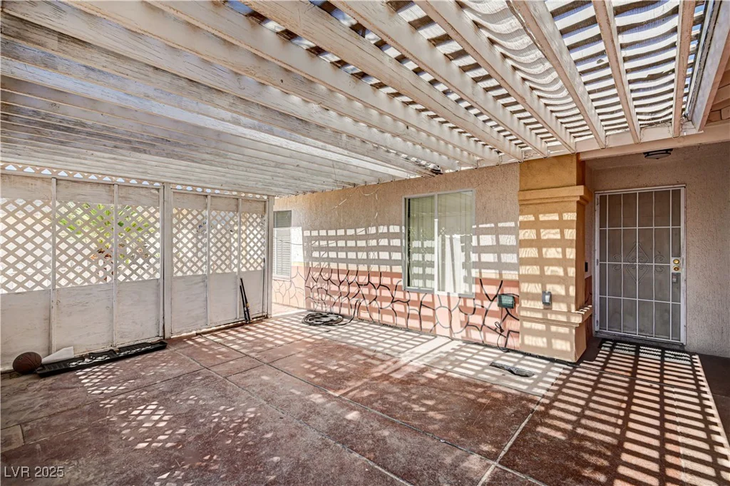 5121 Gains Mill, Las Vegas, NV 89122