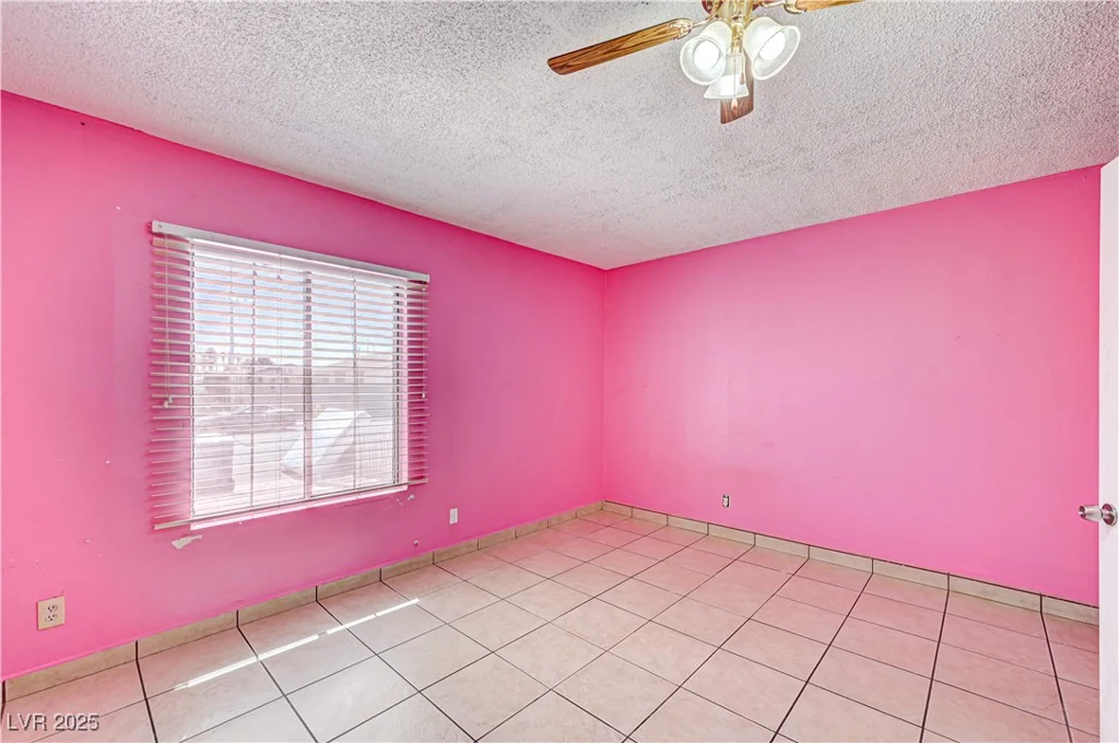 5121 Gains Mill, Las Vegas, NV 89122