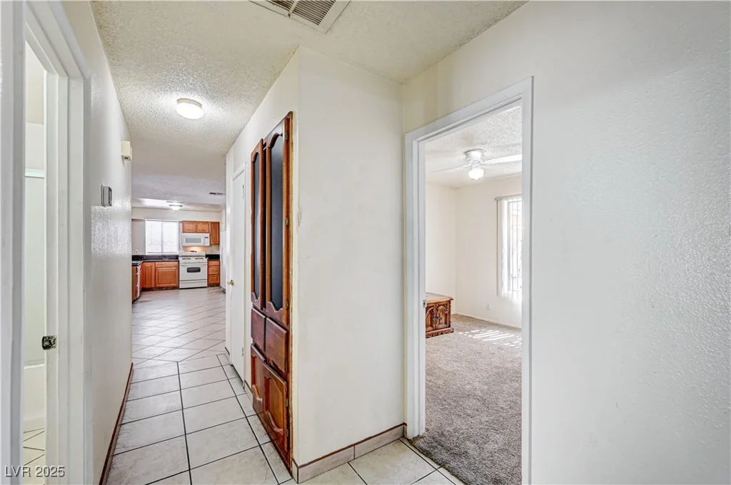 5121 Gains Mill, Las Vegas, NV 89122
