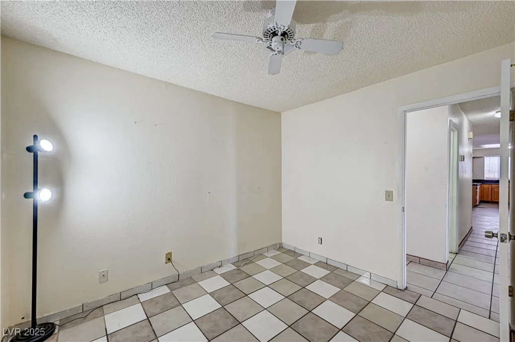 5121 Gains Mill, Las Vegas, NV 89122