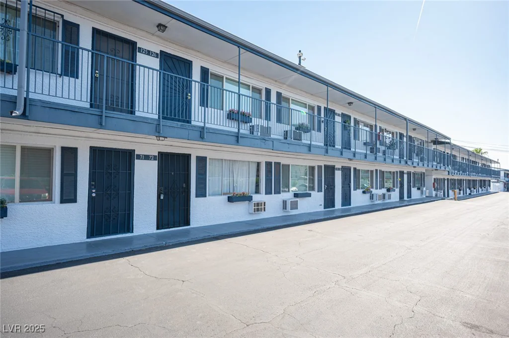 4600 University Center, Las Vegas, NV 89119