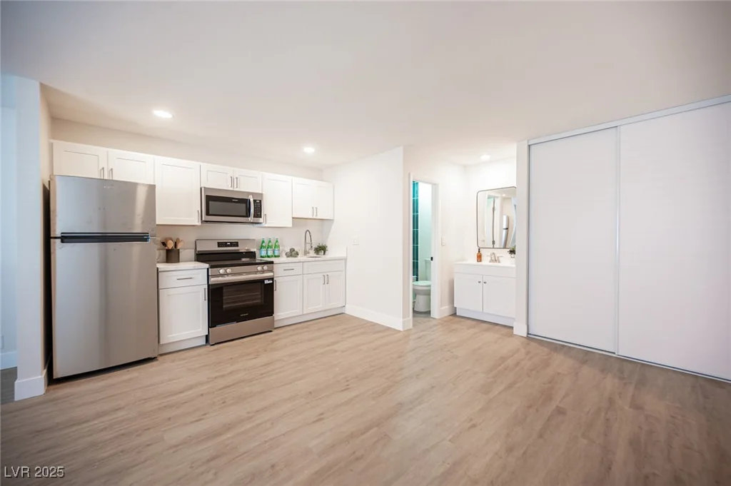 4600 University Center, Las Vegas, NV 89119
