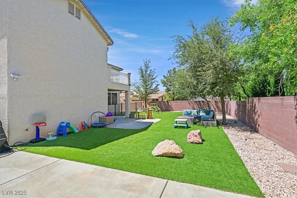 50 Desert Castle, Henderson, NV 89012