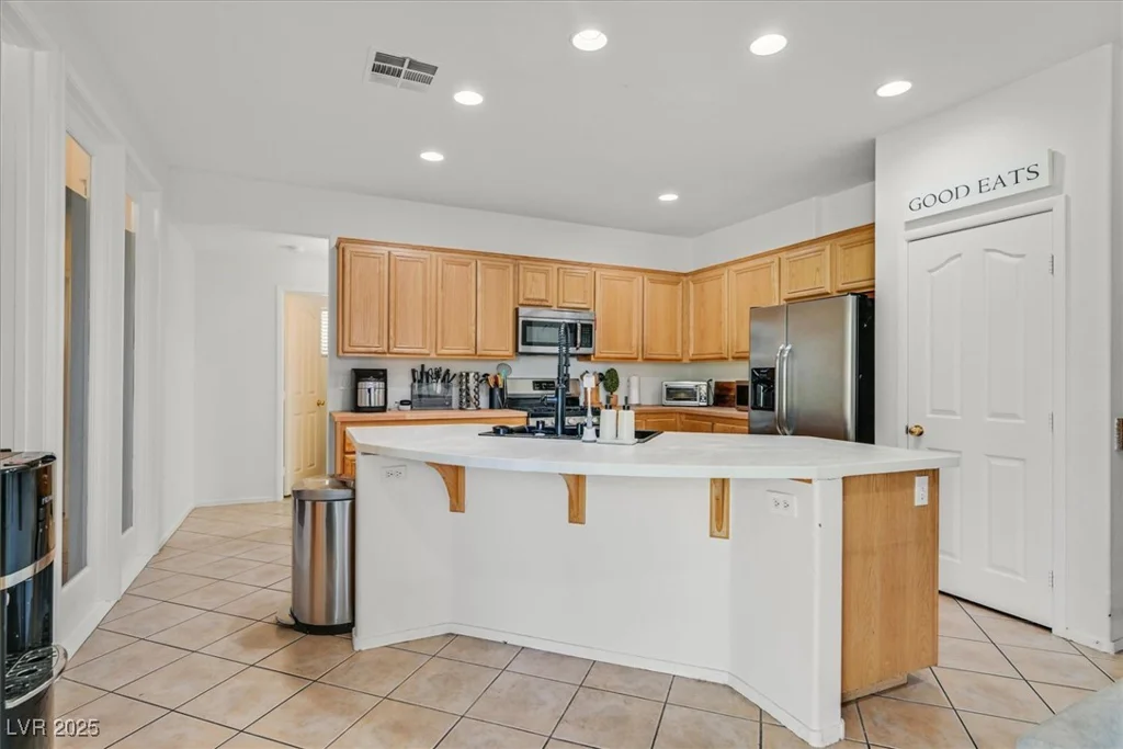 50 Desert Castle, Henderson, NV 89012