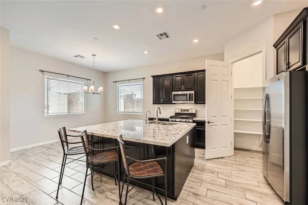 209 Bennett Pointe, Henderson, NV 89011