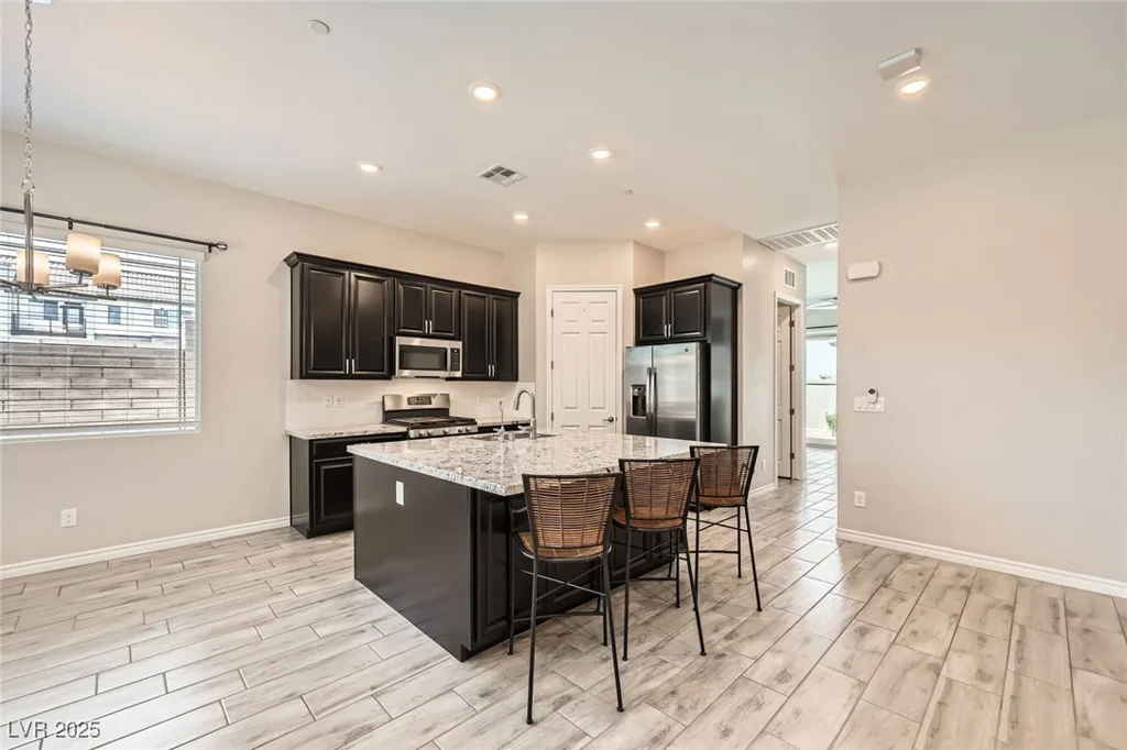 209 Bennett Pointe, Henderson, NV 89011