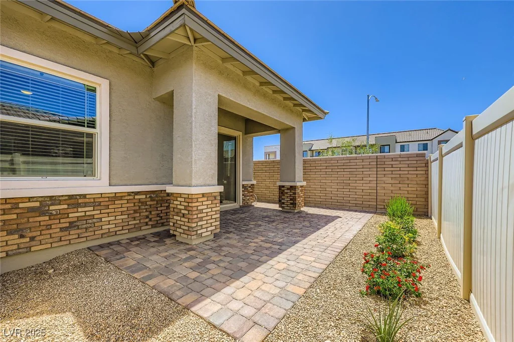 209 Bennett Pointe, Henderson, NV 89011
