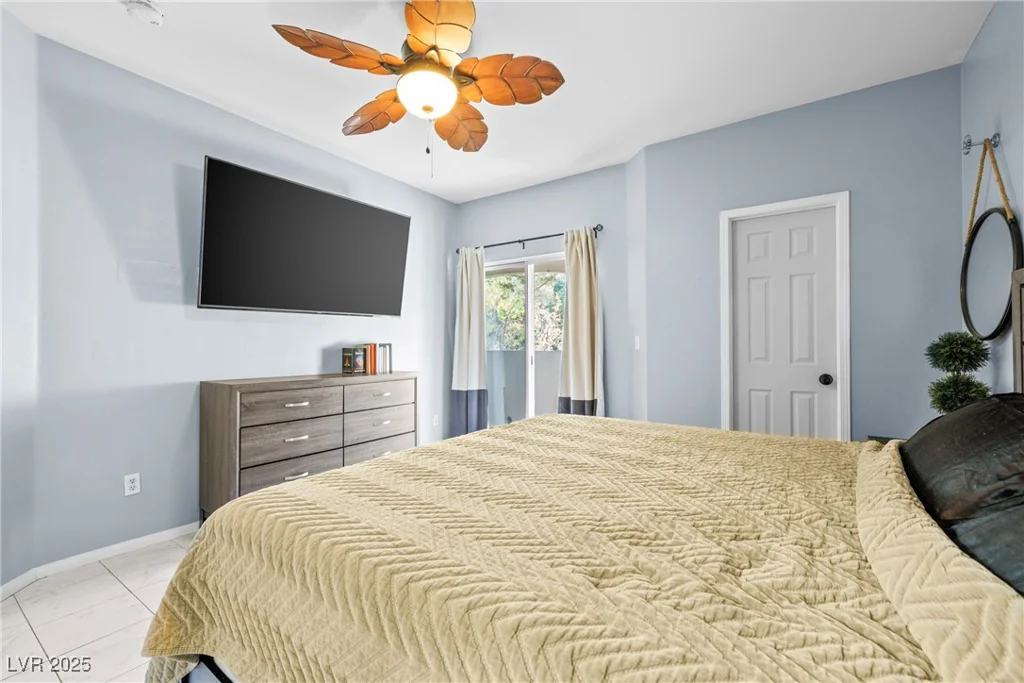 109 Breezy Tree, Las Vegas, NV 89145