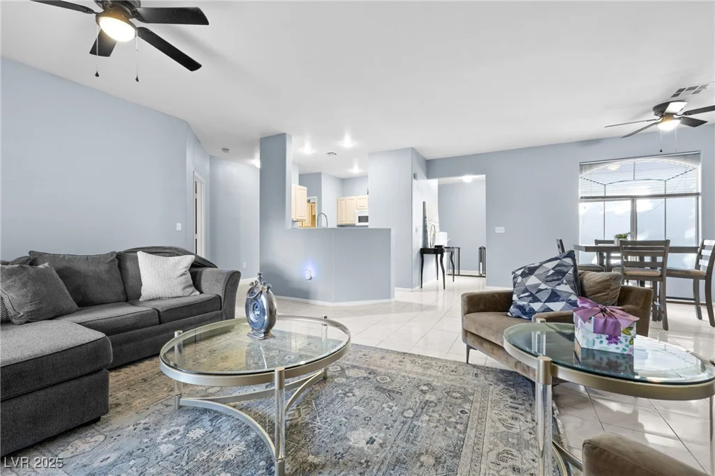 109 Breezy Tree, Las Vegas, NV 89145