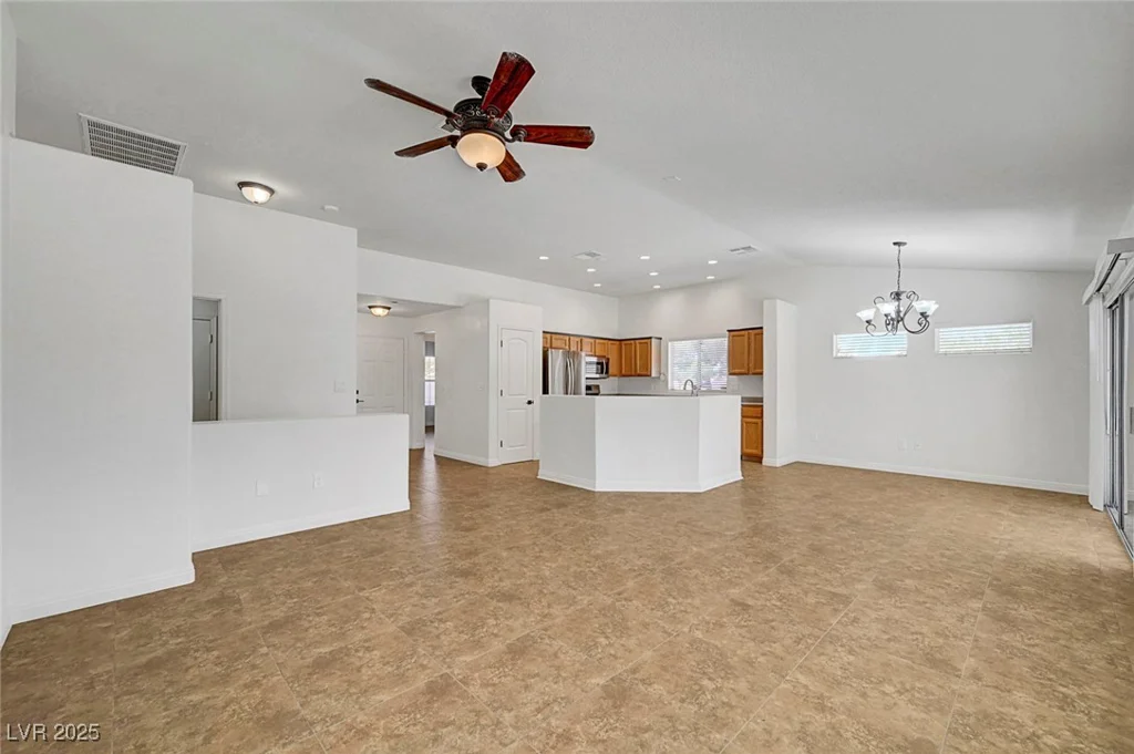 2059 Joy View, Henderson, NV 89012
