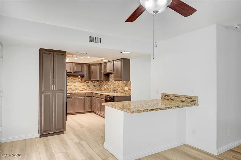 2732 Heritage, Las Vegas, NV 89121