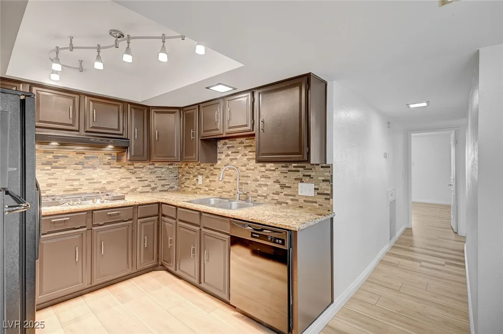 2732 Heritage, Las Vegas, NV 89121