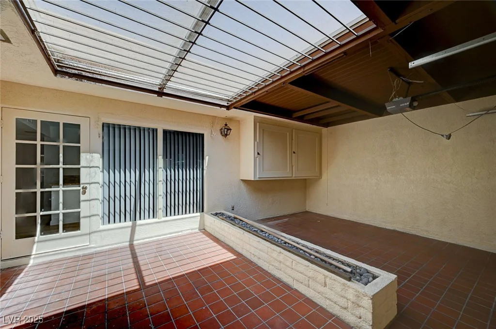 2732 Heritage, Las Vegas, NV 89121