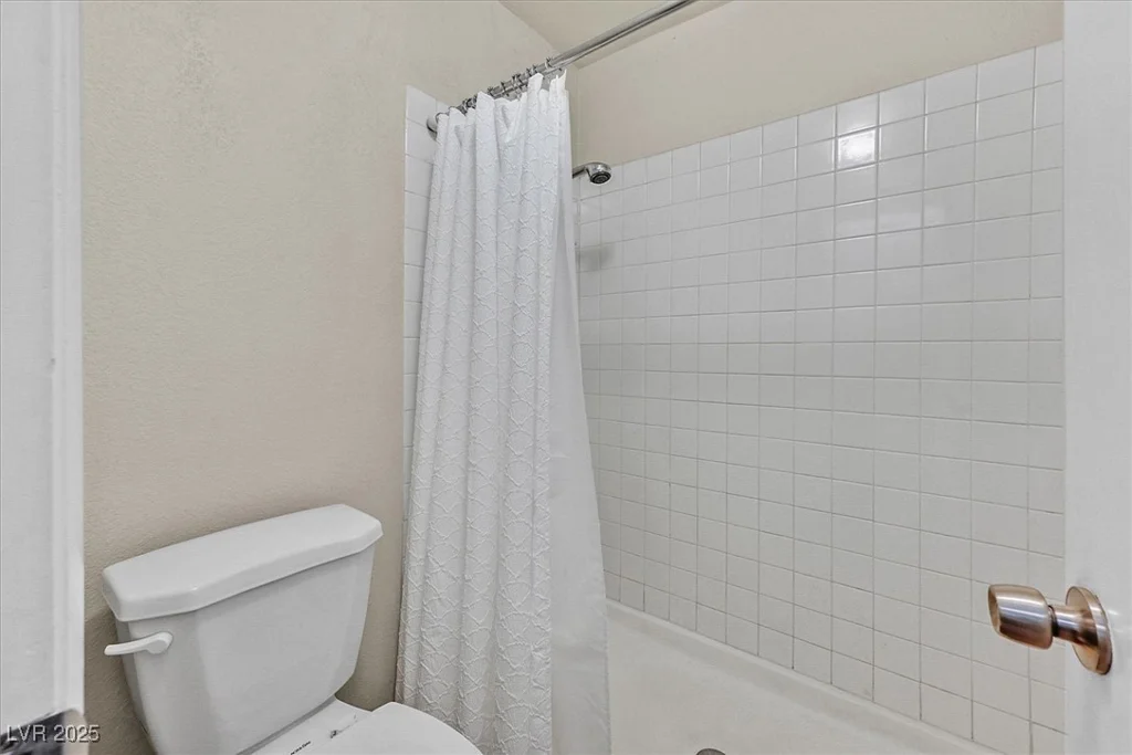 7113 Carrondale, Las Vegas, NV 89128