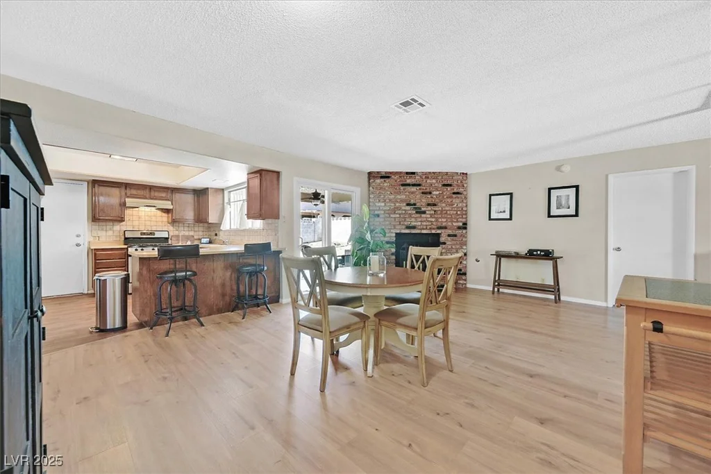 7113 Carrondale, Las Vegas, NV 89128