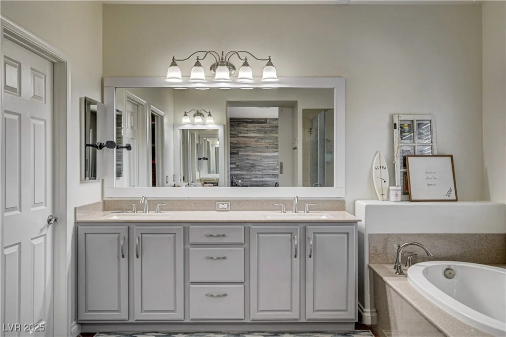 1717 Jake Andrew, North Las Vegas, NV 89086