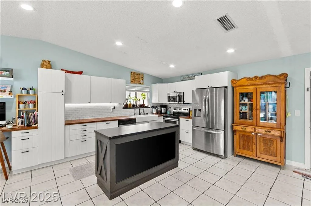 2426 La Pluma, Henderson, NV 89014