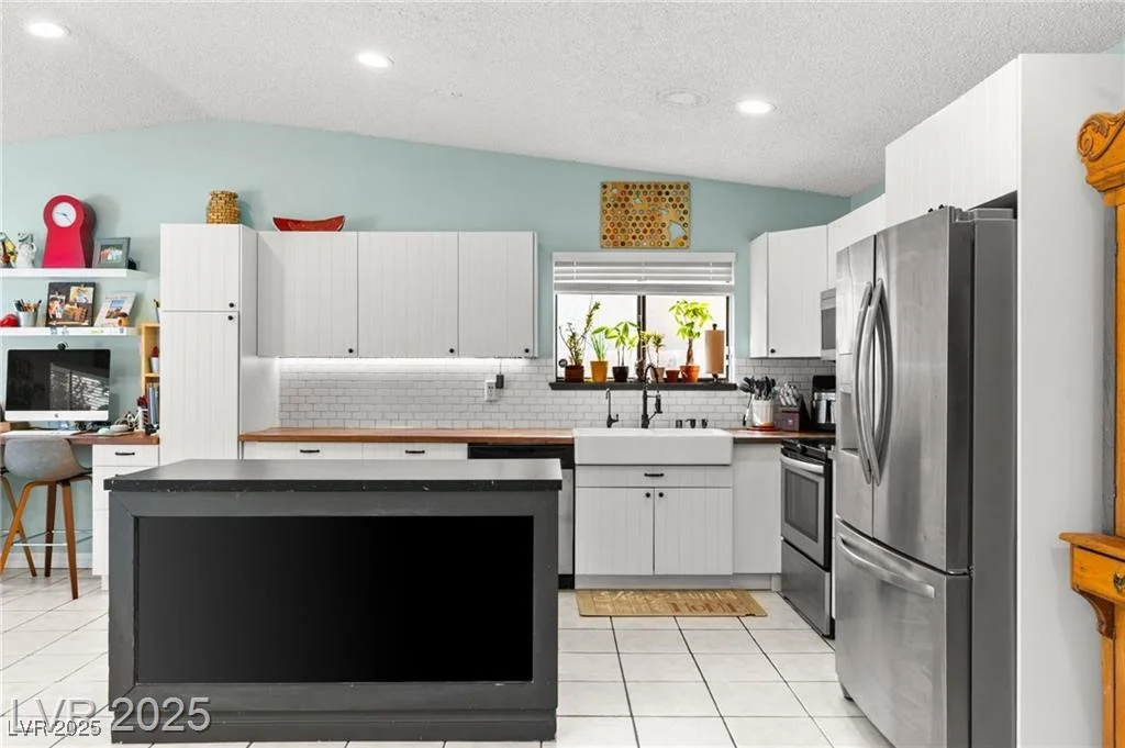 2426 La Pluma, Henderson, NV 89014