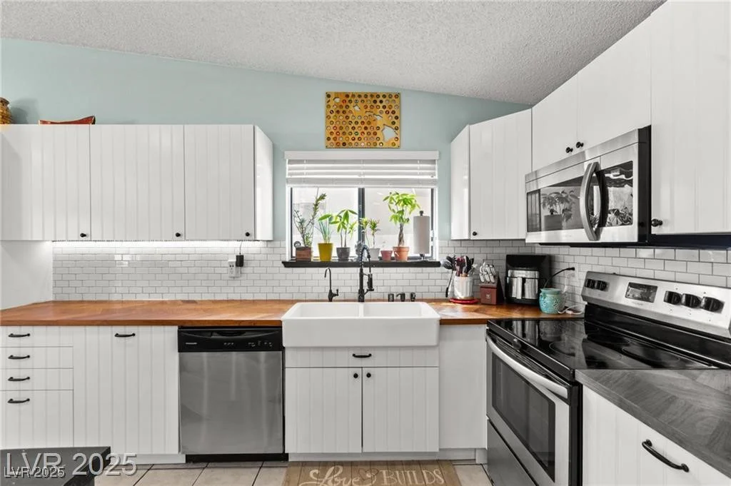 2426 La Pluma, Henderson, NV 89014