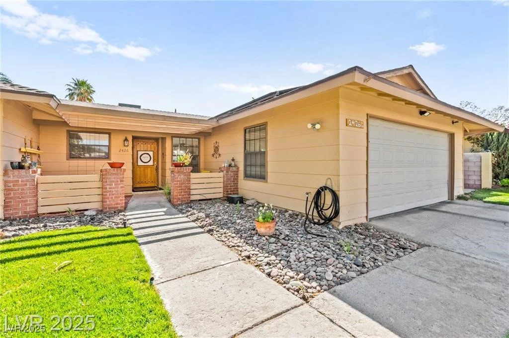 2426 La Pluma, Henderson, NV 89014