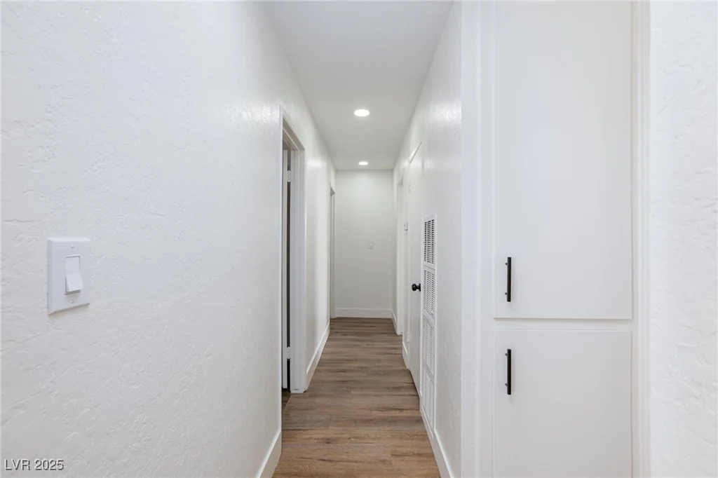 2112 Los Altos, Las Vegas, NV 89102