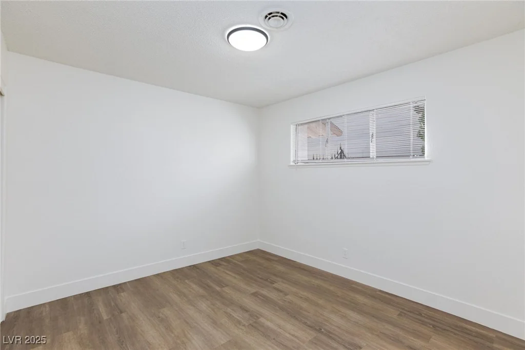 2112 Los Altos, Las Vegas, NV 89102