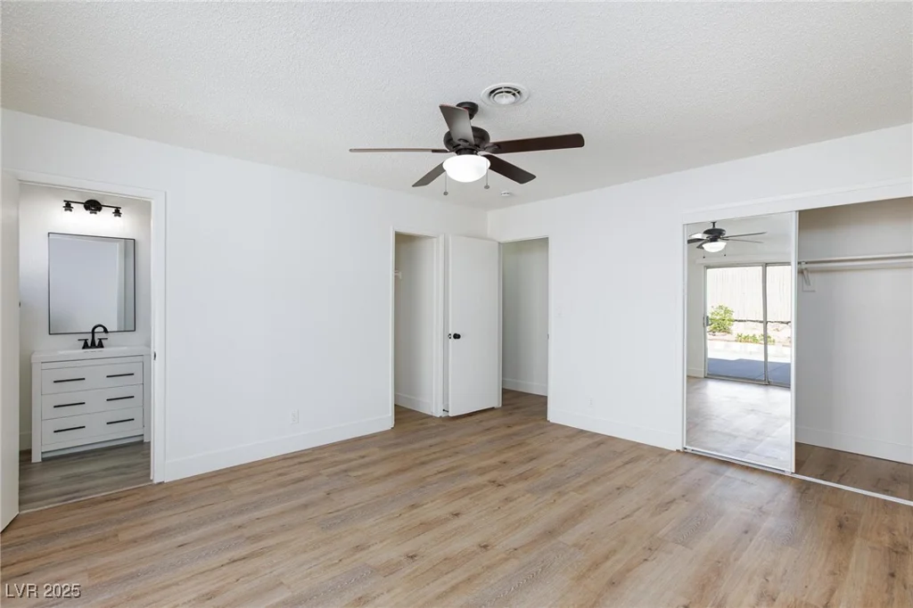 2112 Los Altos, Las Vegas, NV 89102