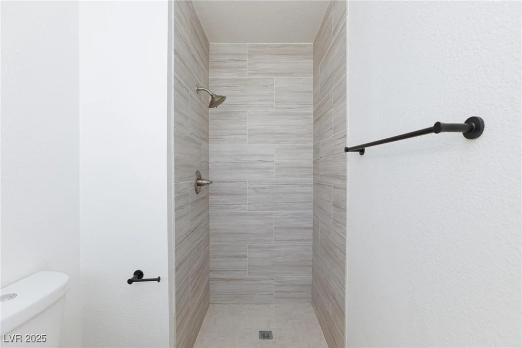 2112 Los Altos, Las Vegas, NV 89102