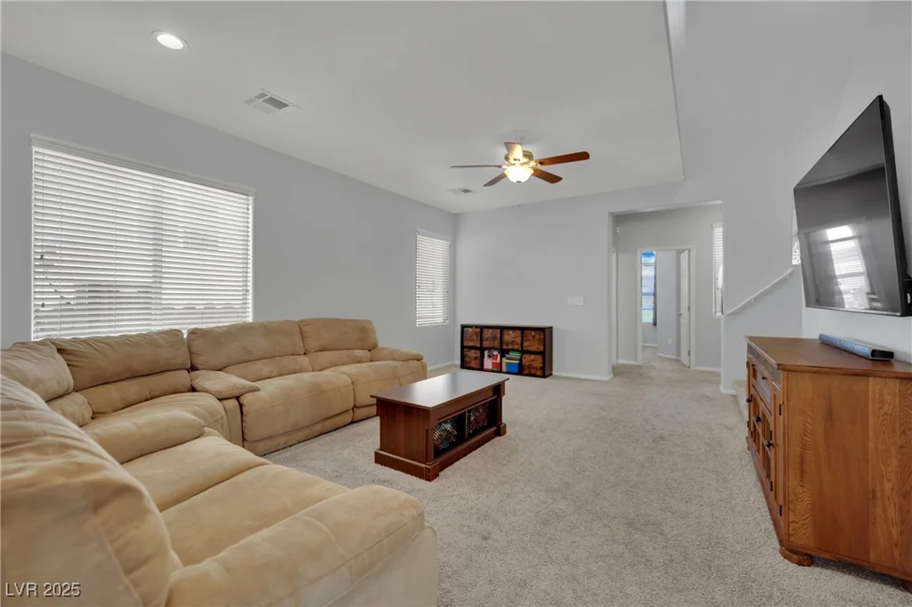 9131 Grand Sunburst, Las Vegas, NV 89149