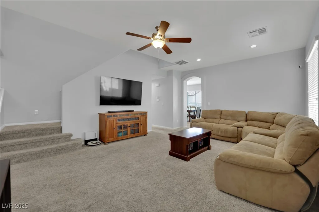 9131 Grand Sunburst, Las Vegas, NV 89149