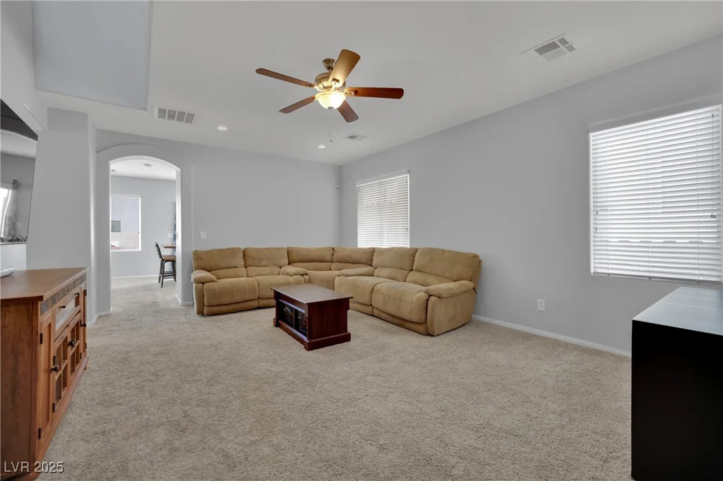 9131 Grand Sunburst, Las Vegas, NV 89149