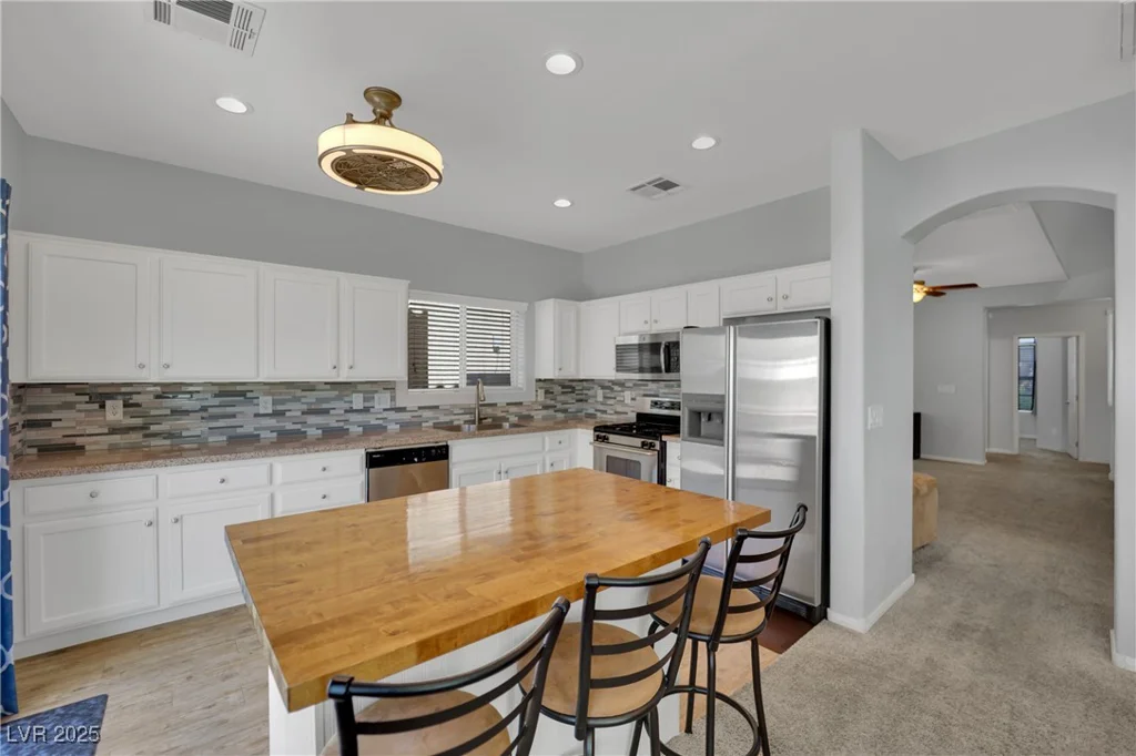 9131 Grand Sunburst, Las Vegas, NV 89149