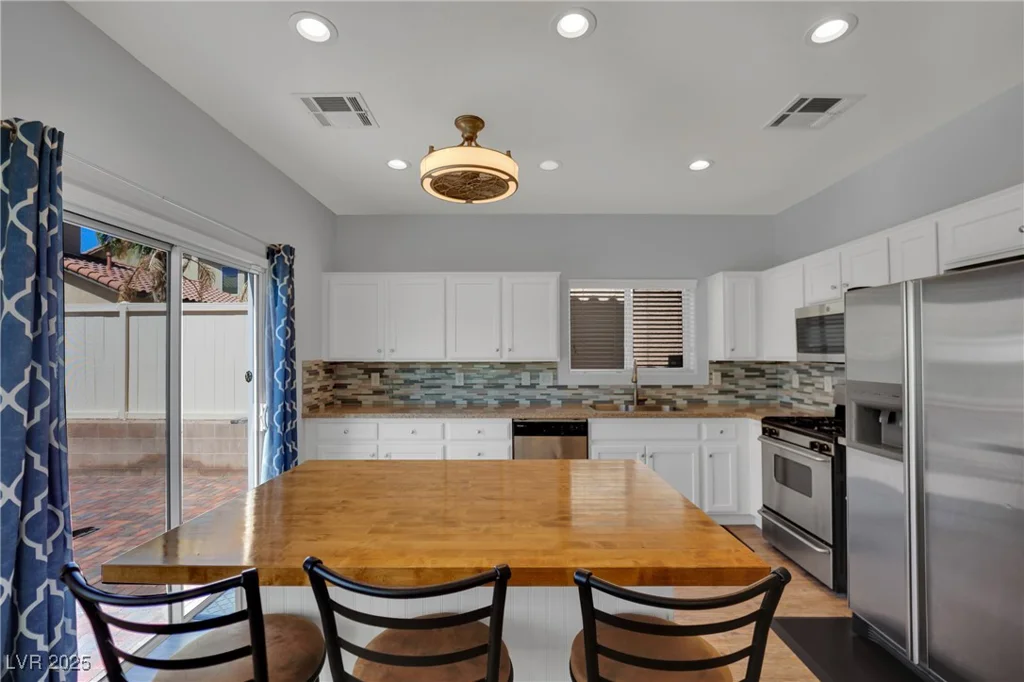 9131 Grand Sunburst, Las Vegas, NV 89149
