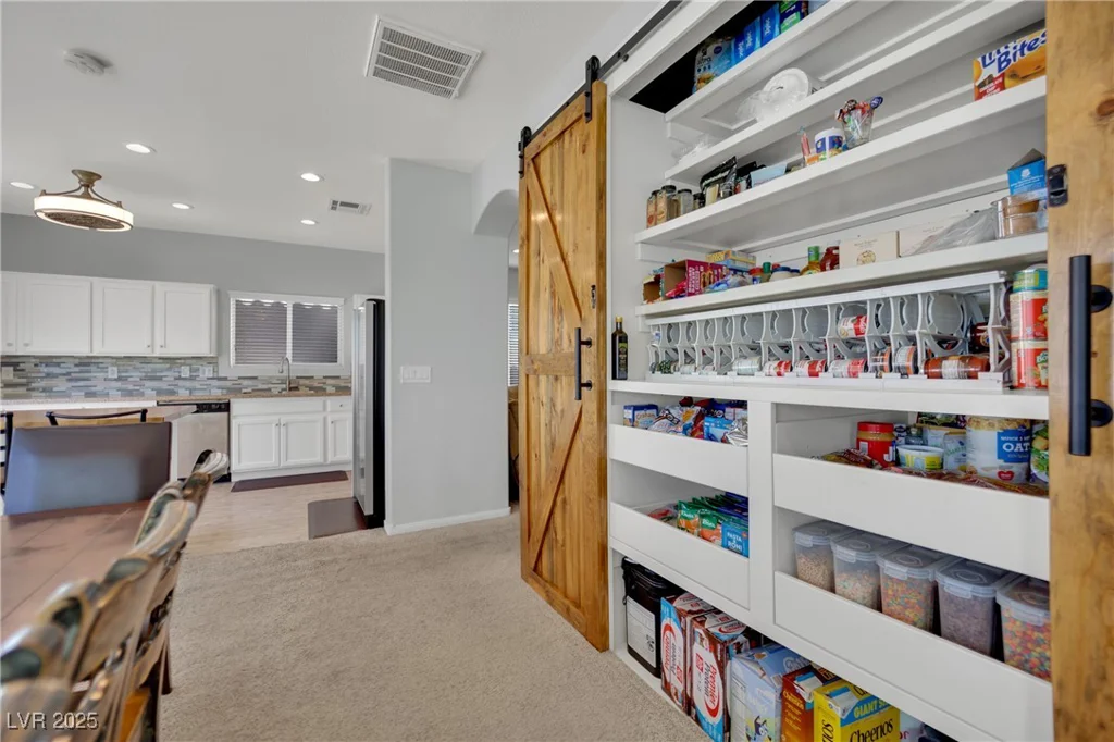 9131 Grand Sunburst, Las Vegas, NV 89149