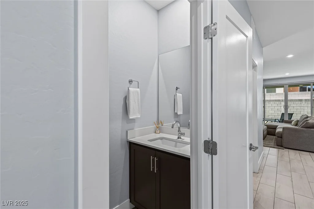 9785 Granite Mesa, Las Vegas, NV 89141