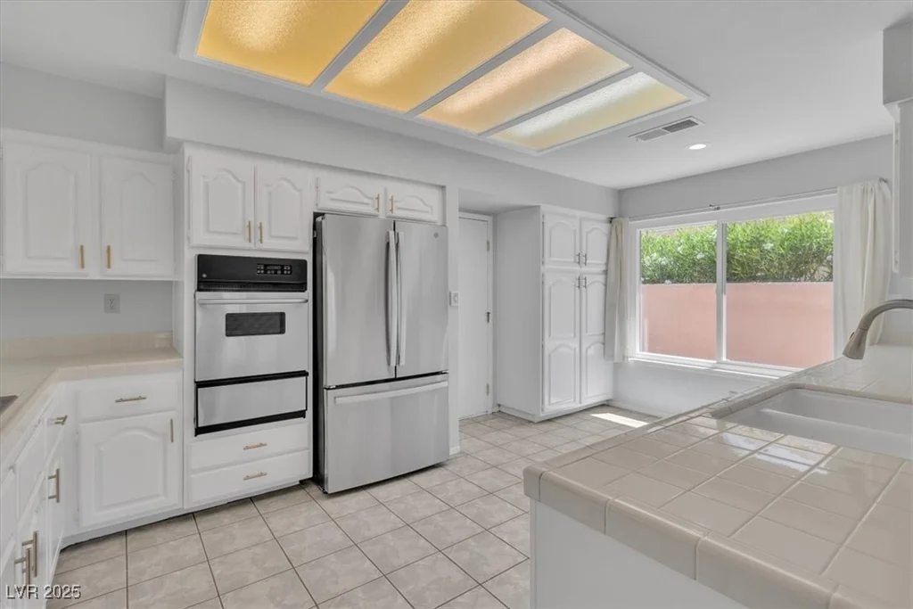 2537 Seascape, Las Vegas, NV 89128