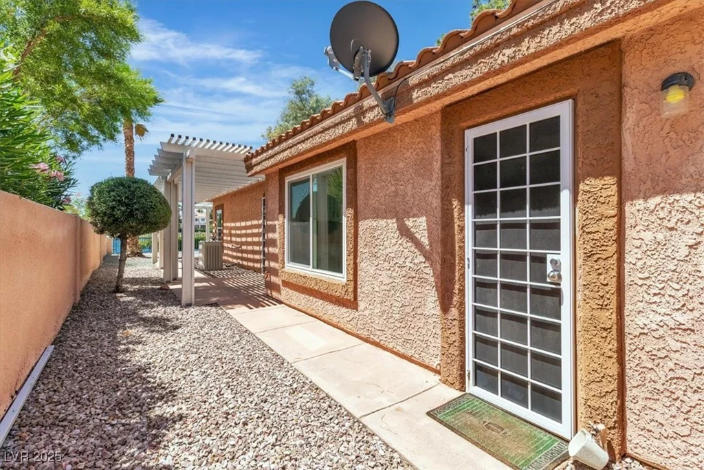2537 Seascape, Las Vegas, NV 89128