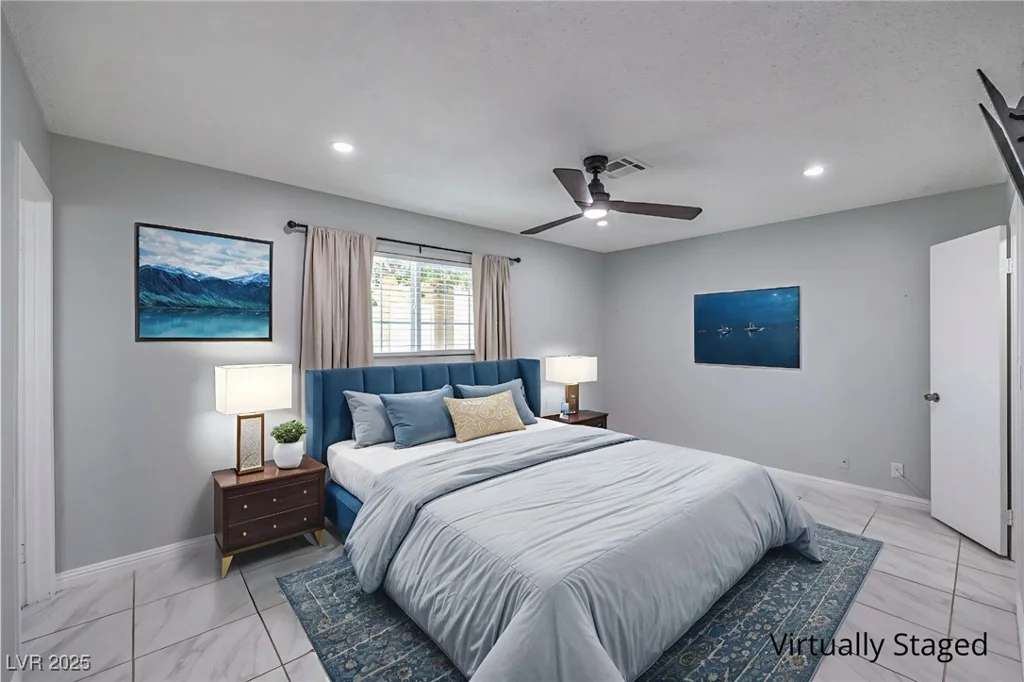 905 Smith, Las Vegas, NV 89108