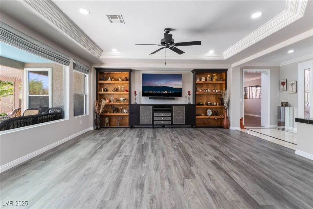 10331 Rio De Thule, Las Vegas, NV 89135