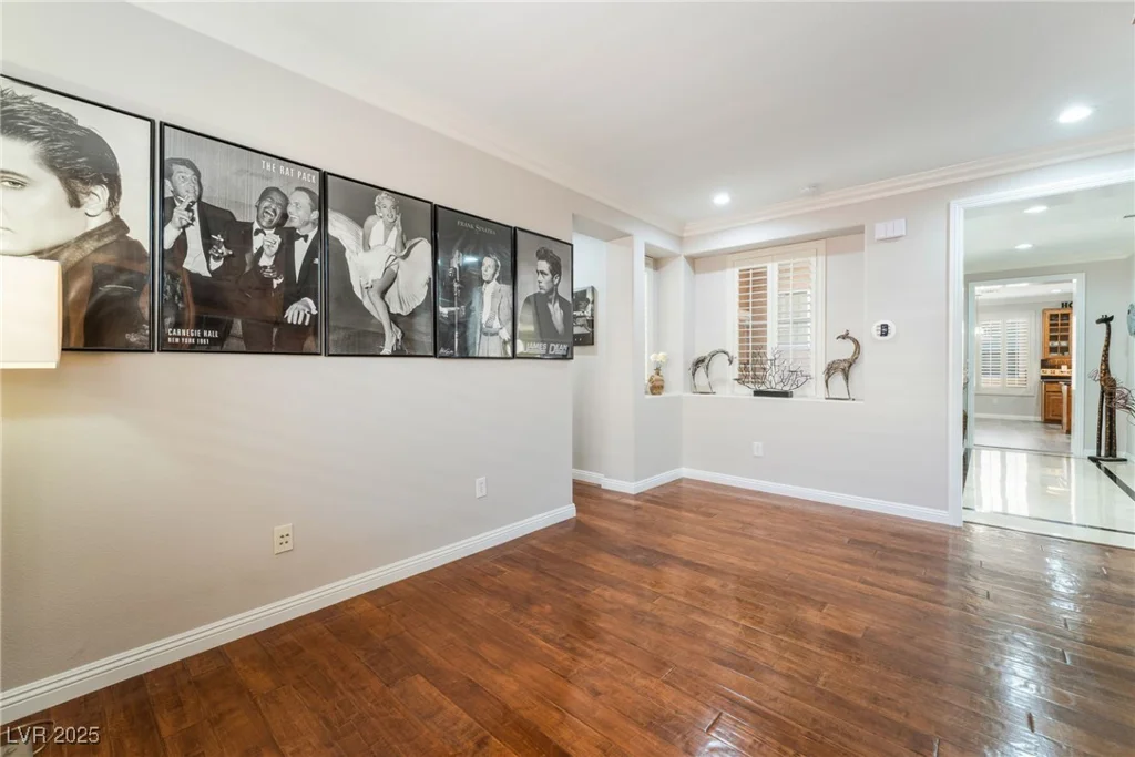10331 Rio De Thule, Las Vegas, NV 89135