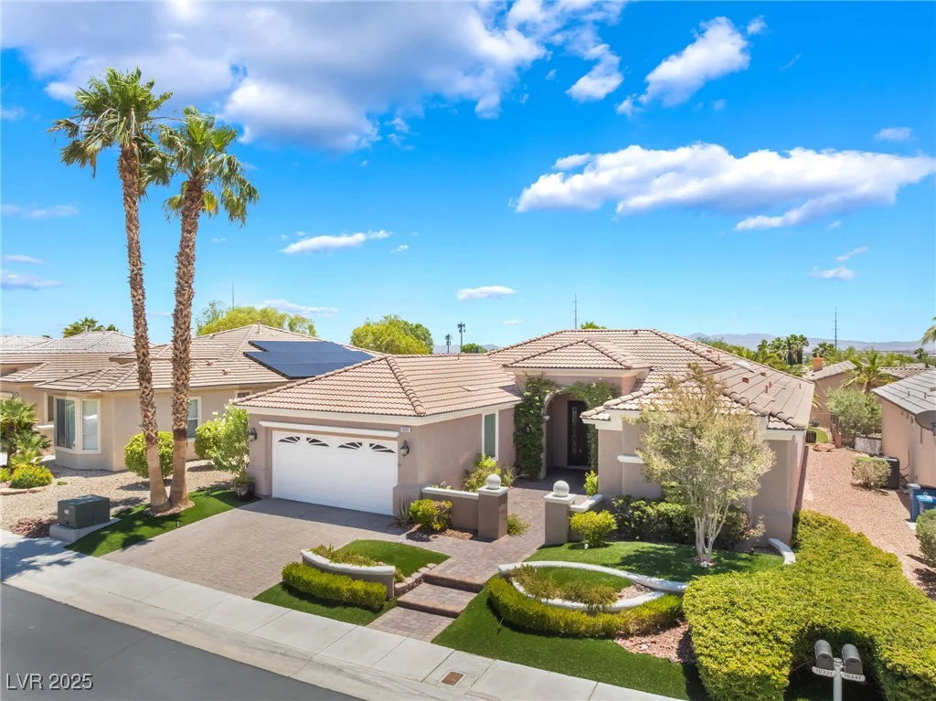 10331 Rio De Thule, Las Vegas, NV 89135