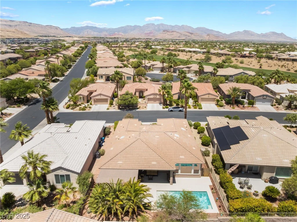 10331 Rio De Thule, Las Vegas, NV 89135